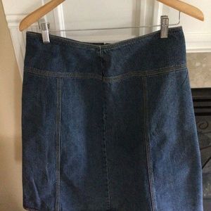 DKNY denim skirt size 8